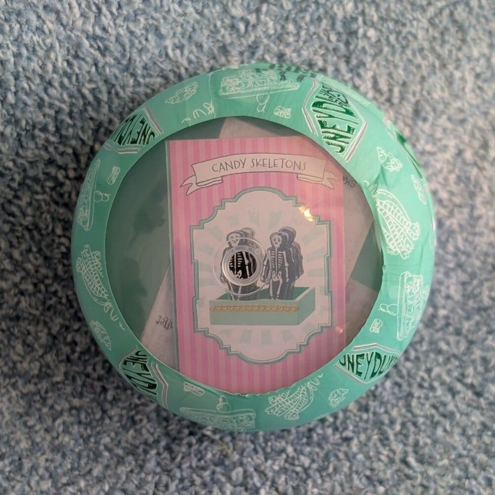 Harry Potter Honeydukes Candy Skeletons Sealed MGA MiniVerse Make It Mini Resin